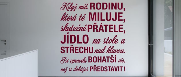 Samolepka na stenu s textom - Ke m rodinu, polep na stnu a nbytek