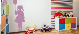 Nálepka na stenu dievčatko s balónikom, polep na stěnu a nábytek