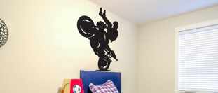 Samolepka na stenu moto akrobat, polep na stnu a nbytek