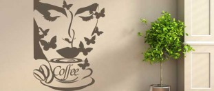 Nálepka na stenu káva žena motýlci, polep na stěnu a nábytek